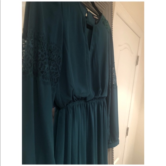 Fall dress 🍁 - Picture 4 of 7